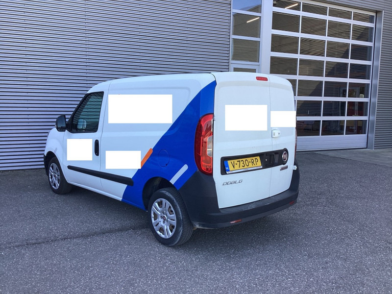 Fiat Dobló Cargo 1.3 MJ BPM VRIJ! 7x Voorraad NL Auto/ Airco/ Bluetooth/ Betimmering - Malá dodávka: obrázok 2 Fiat Dobló Cargo 1.3 MJ BPM VRIJ! 7x Voorraad NL Auto/ Airco/ Bluetooth/ Betimmering - Malá dodávka: obrázok 2
