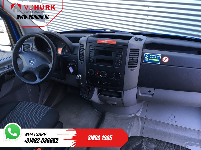 Mercedes-Benz Sprinter 213 2.2 CDI Aut. L2H2 €11.979 Incl. BTW, BPM Vrij EXPORT ONLY Rijdt Goed/ Combi/ 9 Persoons/ Kombi/ 9P/ Airco - Minibus, Mikrobus: obrázok 3 Mercedes-Benz Sprinter 213 2.2 CDI Aut. L2H2 €11.979 Incl. BTW, BPM Vrij EXPORT ONLY Rijdt Goed/ Combi/ 9 Persoons/ Kombi/ 9P/ Airco - Minibus, Mikrobus: obrázok 3