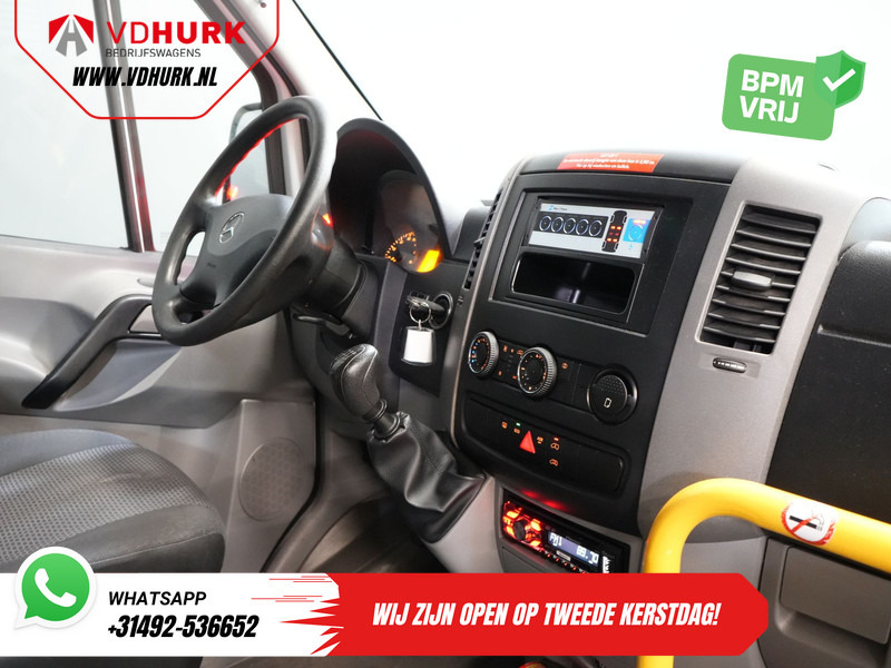 Mercedes-Benz Sprinter 313 2.2 CDI L2H2 €11.132 Incl. BTW BPM VRIJ! EXPORT Combi/ 9 Persoons/ Kombi/ 9P/ Airco/ Rolstoellift - Minibus, Mikrobus: obrázok 3 Mercedes-Benz Sprinter 313 2.2 CDI L2H2 €11.132 Incl. BTW BPM VRIJ! EXPORT Combi/ 9 Persoons/ Kombi/ 9P/ Airco/ Rolstoellift - Minibus, Mikrobus: obrázok 3