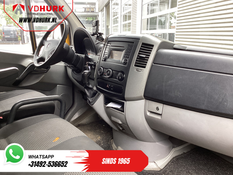 Mercedes-Benz Sprinter 316 2.2 CDI Aut. L2H2 EXPORT ONLY 3.5t Trekgewicht/ Airco/ Cruise/ Trekhaak - Furgon: obrázok 3 Mercedes-Benz Sprinter 316 2.2 CDI Aut. L2H2 EXPORT ONLY 3.5t Trekgewicht/ Airco/ Cruise/ Trekhaak - Furgon: obrázok 3