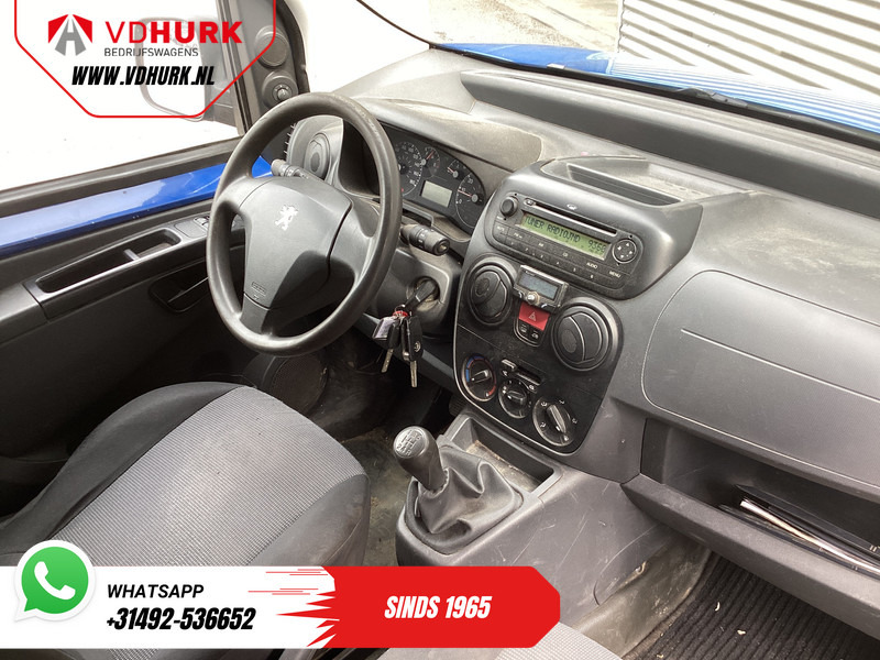 Peugeot Bipper 1.4 HDi EXPORT ONLY Rijdt prima/ APK 01-2026/ Carkit/ Betimmerd/ Radio/ Trekhaak - Malá dodávka: obrázok 3 Peugeot Bipper 1.4 HDi EXPORT ONLY Rijdt prima/ APK 01-2026/ Carkit/ Betimmerd/ Radio/ Trekhaak - Malá dodávka: obrázok 3