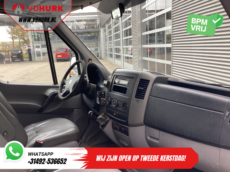 Volkswagen Crafter 50 2.5 TDI Aut. L2H2 DC Dubbel Cabine EXPORT 5 cil/ 3.5t Trekverm./ Airco/ 6 Pers./ 270Gr.Deuren/ Trekhaak - Furgon, Dodávkа s dvojitou kabínou: obrázok 3 Volkswagen Crafter 50 2.5 TDI Aut. L2H2 DC Dubbel Cabine EXPORT 5 cil/ 3.5t Trekverm./ Airco/ 6 Pers./ 270Gr.Deuren/ Trekhaak - Furgon, Dodávkа s dvojitou kabínou: obrázok 3