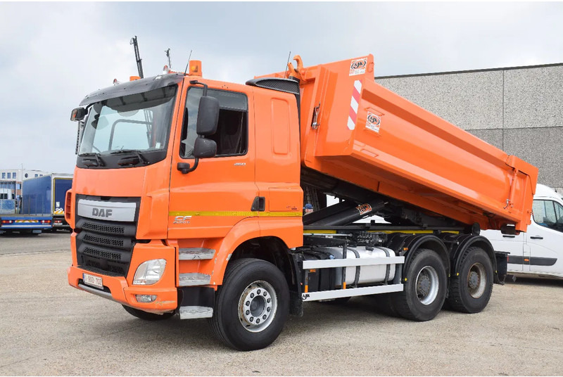 DAF CF 460 - Hákový nosič kontajnerov: obrázok 2 DAF CF 460 - Hákový nosič kontajnerov: obrázok 2