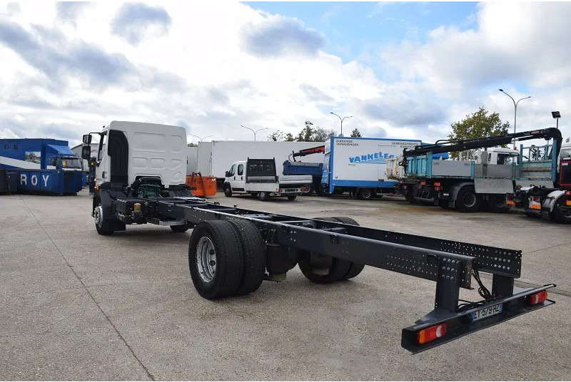 Diversen Volvo FL280 - Podvozek s kabinou: obrázok 5 Diversen Volvo FL280 - Podvozek s kabinou: obrázok 5