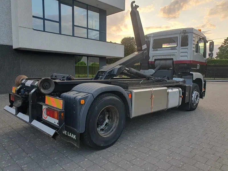 MAN TG 310 A - Hákový nosič kontajnerov: obrázok 4 MAN TG 310 A - Hákový nosič kontajnerov: obrázok 4