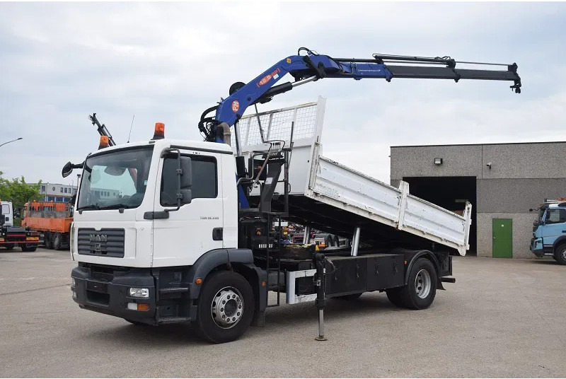 MAN TGM 18.330 - Auto s hydraulickou rukou: obrázok 1 MAN TGM 18.330 - Auto s hydraulickou rukou: obrázok 1
