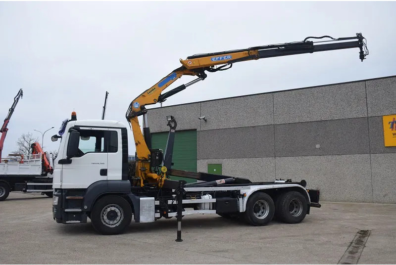 MAN TGS 26.360 - Hákový nosič kontajnerov, Auto s hydraulickou rukou: obrázok 3 MAN TGS 26.360 - Hákový nosič kontajnerov, Auto s hydraulickou rukou: obrázok 3