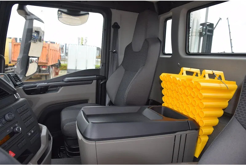 MAN TGS 33.440 - Hákový nosič kontajnerov: obrázok 5 MAN TGS 33.440 - Hákový nosič kontajnerov: obrázok 5