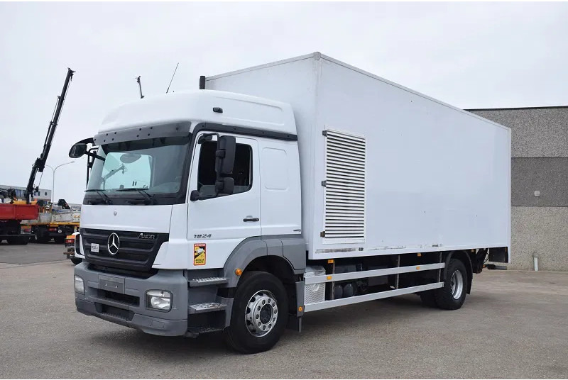 Mercedes-Benz Axor 1824 - Skříňový nákladní auto: obrázok 1 Mercedes-Benz Axor 1824 - Skříňový nákladní auto: obrázok 1