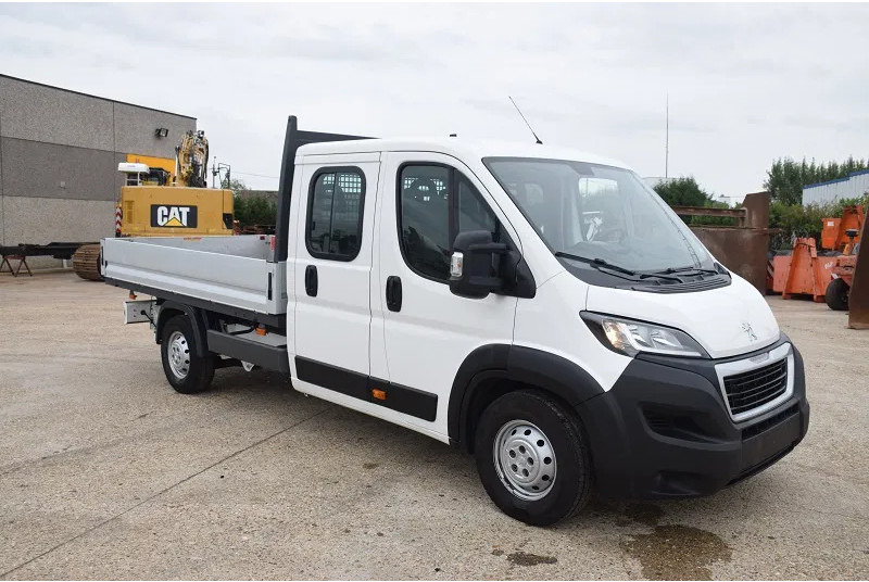 Peugeot Boxer - Dodávka valník, Dodávkа s dvojitou kabínou: obrázok 4 Peugeot Boxer - Dodávka valník, Dodávkа s dvojitou kabínou: obrázok 4