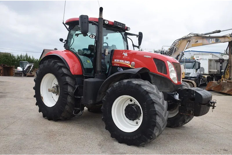 New Holland T7.270 4WD SA T7.270 4WD SA - Poľnohospodárske stroje: obrázok 3 New Holland T7.270 4WD SA T7.270 4WD SA - Poľnohospodárske stroje: obrázok 3
