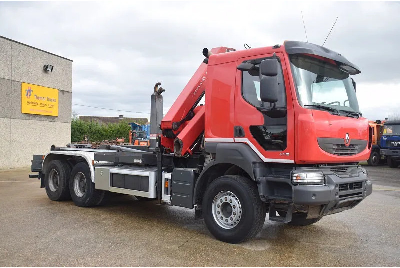 Renault Lander 430 - Hákový nosič kontajnerov: obrázok 2 Renault Lander 430 - Hákový nosič kontajnerov: obrázok 2