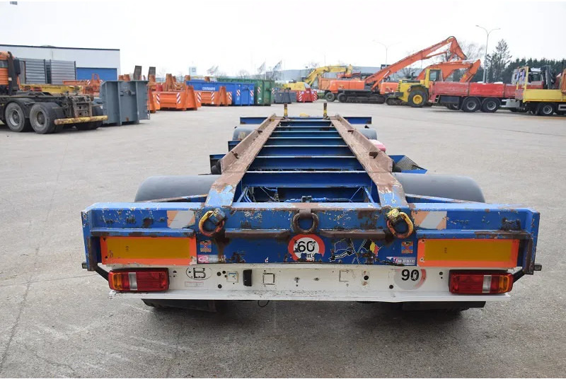 Renders RAC 10.10 E - Náves preprava kontajnerov/ Výmenná nadstavba: obrázok 4 Renders RAC 10.10 E - Náves preprava kontajnerov/ Výmenná nadstavba: obrázok 4