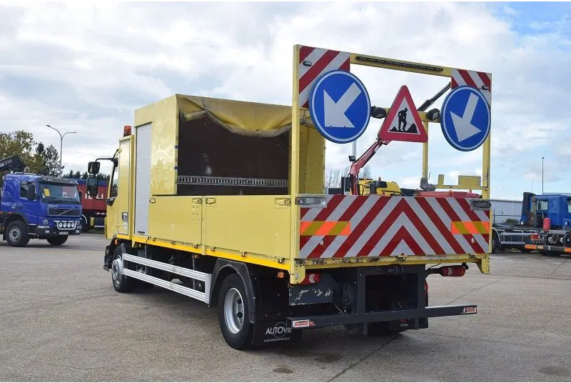 Volvo FL 250 - Valníkový/ Plošinový nákladný automobil: obrázok 5 Volvo FL 250 - Valníkový/ Plošinový nákladný automobil: obrázok 5
