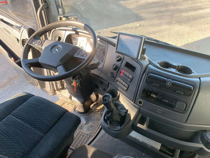 Mercedes-Benz Atego 1018 KOELING*Cruise control*Airconditioning*Geveerde bestuurdersstoel* - Skříňový nákladní auto: obrázok 3 Mercedes-Benz Atego 1018 KOELING*Cruise control*Airconditioning*Geveerde bestuurdersstoel* - Skříňový nákladní auto: obrázok 3