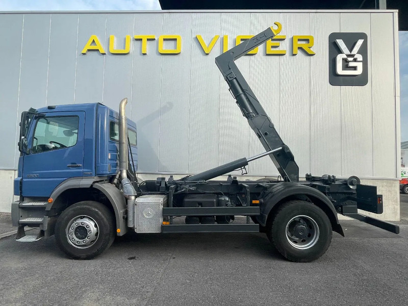 Mercedes-Benz Axor 1833 *cruise control*bluetooth*airconditioning*differentieelslot - Hákový nosič kontajnerov: obrázok 1 Mercedes-Benz Axor 1833 *cruise control*bluetooth*airconditioning*differentieelslot - Hákový nosič kontajnerov: obrázok 1