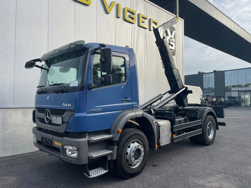 Mercedes-Benz Axor 1833 *cruise control*bluetooth*airconditioning*differentieelslot - Hákový nosič kontajnerov: obrázok 4 Mercedes-Benz Axor 1833 *cruise control*bluetooth*airconditioning*differentieelslot - Hákový nosič kontajnerov: obrázok 4