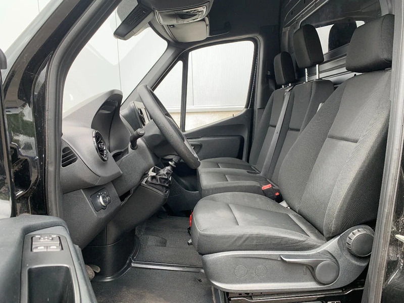 Mercedes-Benz Sprinter 314 *L2H2*Achteruitrijcamera*Elektr.Spiegels*Navigatie*Airconditioning* - Furgon: obrázok 5 Mercedes-Benz Sprinter 314 *L2H2*Achteruitrijcamera*Elektr.Spiegels*Navigatie*Airconditioning* - Furgon: obrázok 5