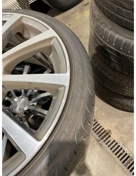 Pirelli *Brock velgen met Pirelli banden *235/35 ZR19 - Pneumatiky a disky pre Automobil: obrázok 3 Pirelli *Brock velgen met Pirelli banden *235/35 ZR19 - Pneumatiky a disky pre Automobil: obrázok 3