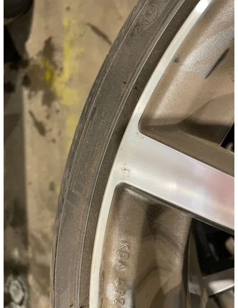 Pirelli *Brock velgen met Pirelli banden *235/35 ZR19 - Pneumatiky a disky pre Automobil: obrázok 2 Pirelli *Brock velgen met Pirelli banden *235/35 ZR19 - Pneumatiky a disky pre Automobil: obrázok 2