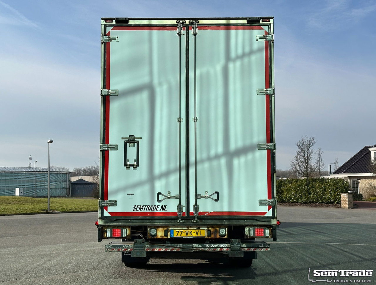 DAF XF 480 FAR SSC 6X2 50 CC Combi 2x Lift Carrier TRS Iceland TOP Condition NL - Chladirenské nákladné vozidlo: obrázok 4 DAF XF 480 FAR SSC 6X2 50 CC Combi 2x Lift Carrier TRS Iceland TOP Condition NL - Chladirenské nákladné vozidlo: obrázok 4