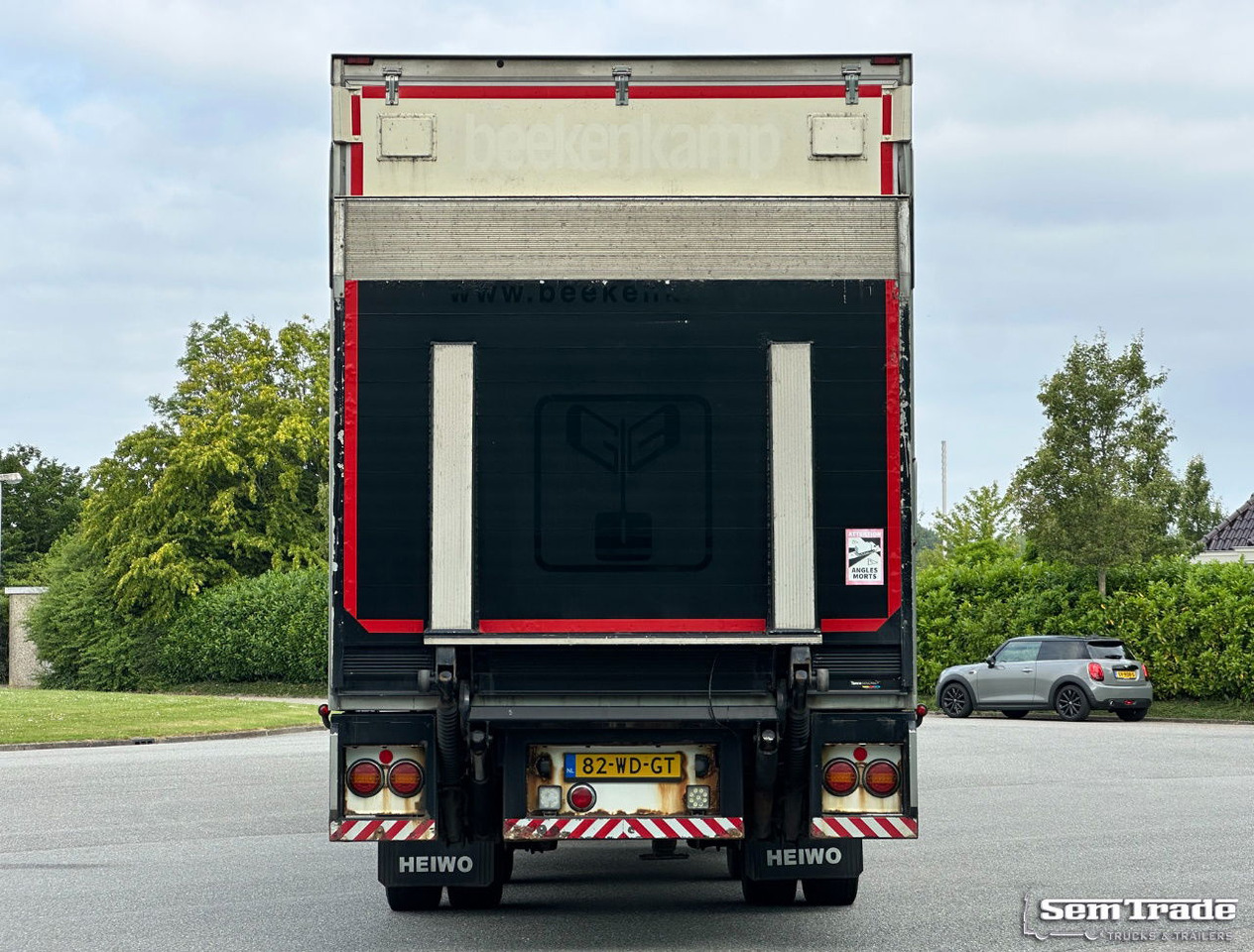 Scania R450 Retarder TRS Cooling Heiwo Isolated Boxes Tail Lift NL-Combi - Chladirenské nákladné vozidlo: obrázok 4 Scania R450 Retarder TRS Cooling Heiwo Isolated Boxes Tail Lift NL-Combi - Chladirenské nákladné vozidlo: obrázok 4