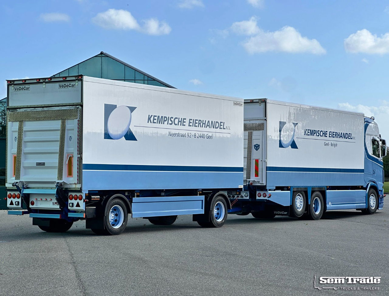 Scania S650 V8 NGS Only 193.000 KM Full Options FullY Isolated Body Special Show Truck / Combi NEW Condition - Chladirenské nákladné vozidlo: obrázok 5 Scania S650 V8 NGS Only 193.000 KM Full Options FullY Isolated Body Special Show Truck / Combi NEW Condition - Chladirenské nákladné vozidlo: obrázok 5