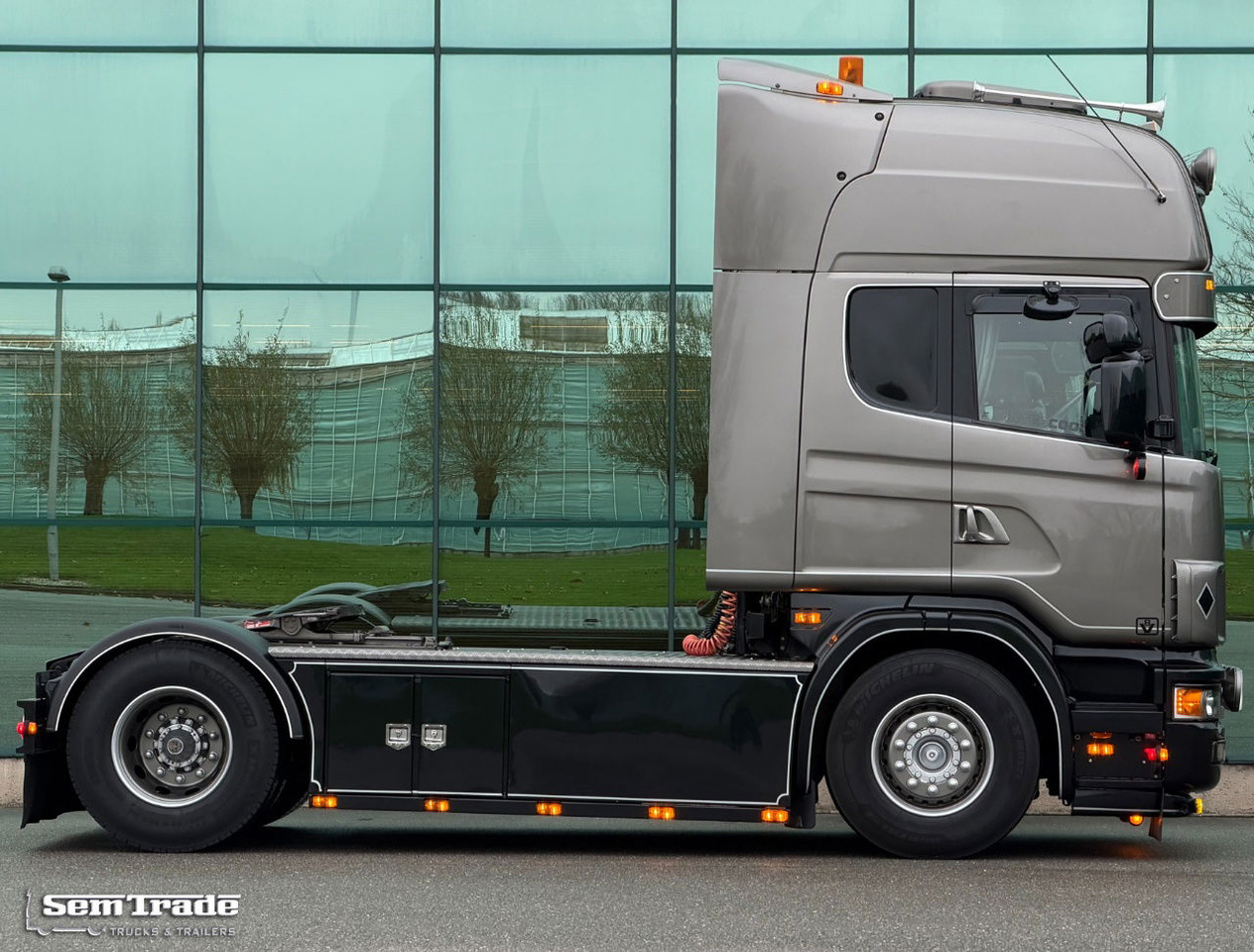 Scania R164-480 V8 King Retarder Manual Gearbox Showtruck Completely Rebuild Unique Condition - Ťahač: obrázok 5 Scania R164-480 V8 King Retarder Manual Gearbox Showtruck Completely Rebuild Unique Condition - Ťahač: obrázok 5