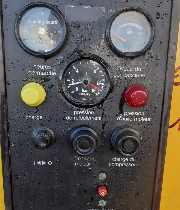Compresseur de chantier Atlas Copco XAHS 175 - Vzduchový kompresor: obrázok 4 Compresseur de chantier Atlas Copco XAHS 175 - Vzduchový kompresor: obrázok 4