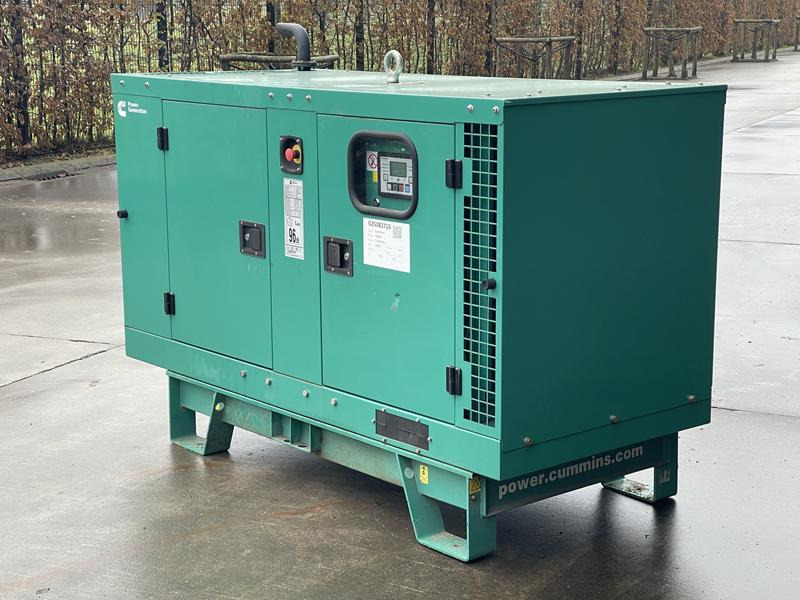 Cummins C 22 D 5 - Elektrický generátor: obrázok 3 Cummins C 22 D 5 - Elektrický generátor: obrázok 3