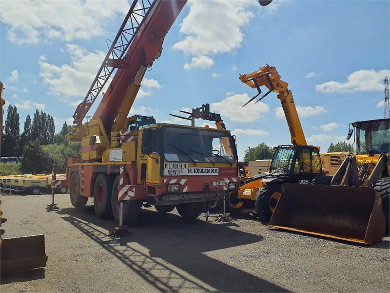 Liebherr LTM 1050 / 1 - Žeriav pre všetky terény: obrázok 1 Liebherr LTM 1050 / 1 - Žeriav pre všetky terény: obrázok 1