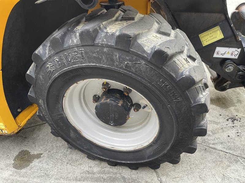 Teleskopický nakladač Manitou MT 420 H: obrázok 10