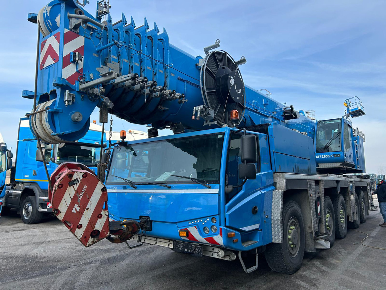 TADANO ATF 220G-5 - Autožeriav: obrázok 4 TADANO ATF 220G-5 - Autožeriav: obrázok 4