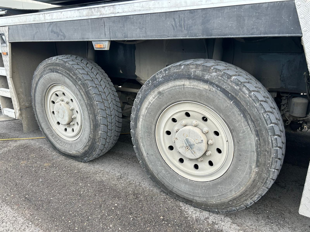 TADANO ATF 220G-5 - Autožeriav: obrázok 5 TADANO ATF 220G-5 - Autožeriav: obrázok 5