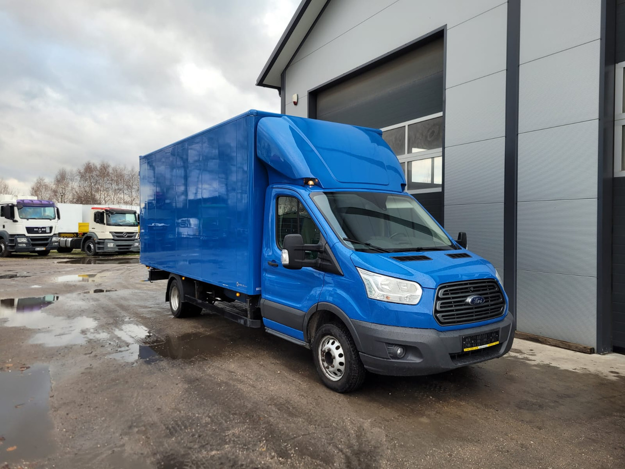 FORD TRANSIT KONTENER - Dodávka skriňová nadstavba: obrázok 1 FORD TRANSIT KONTENER - Dodávka skriňová nadstavba: obrázok 1