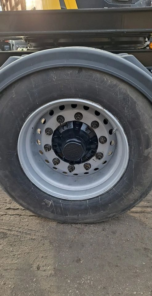 Hákový/ Ramenový nosič přívěs Huffermann Przyczepa na wózku HAR 1870 do hakowca: obrázok 10 Hákový/ Ramenový nosič přívěs Huffermann Przyczepa na wózku HAR 1870 do hakowca: obrázok 10