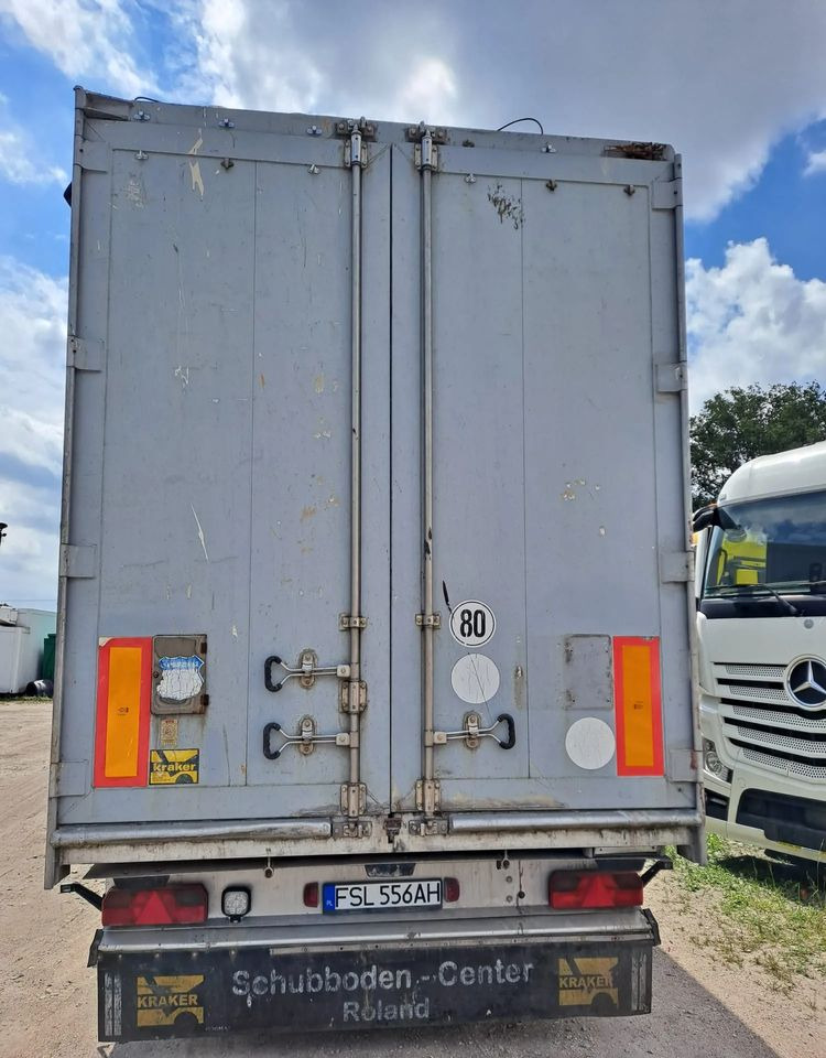 Kraker Naczepa ruchoma podłoga KRAKER CF300 - Náves s posuvnou podlahou: obrázok 4 Kraker Naczepa ruchoma podłoga KRAKER CF300 - Náves s posuvnou podlahou: obrázok 4