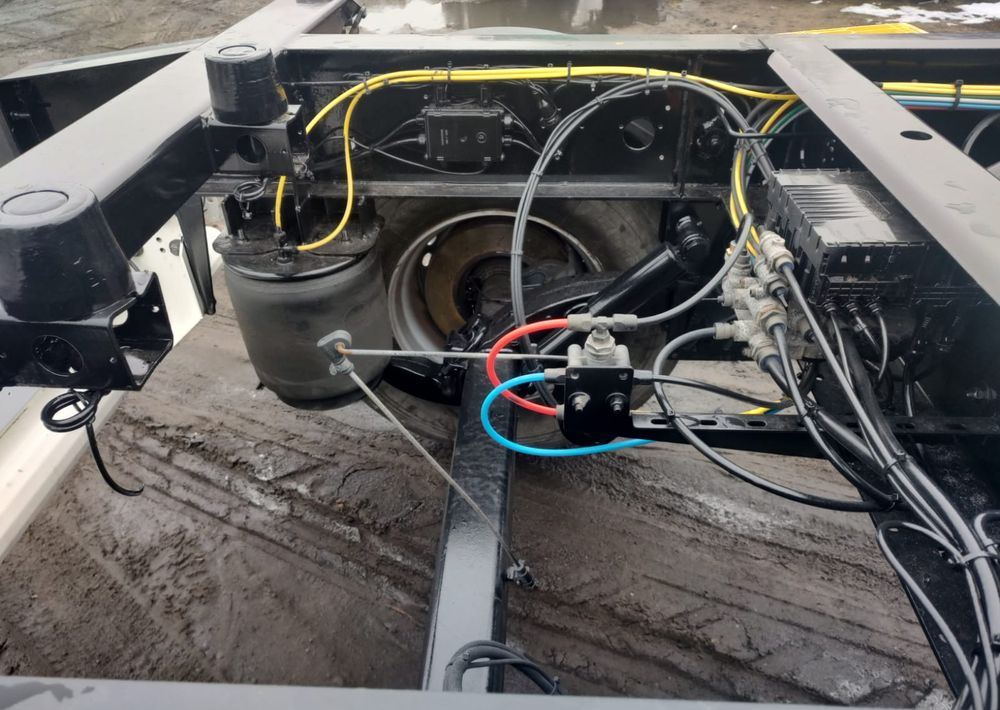 Krone Przyczepa BDF Krone - Príves preprava kontajnerov/ Výmenná nadstavba: obrázok 2 Krone Przyczepa BDF Krone - Príves preprava kontajnerov/ Výmenná nadstavba: obrázok 2