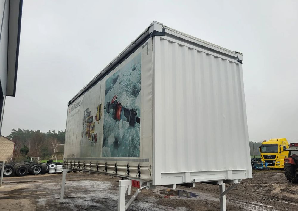 Krone Zabudowa BDF Krone 7,45m - Plachtová nadstavba: obrázok 1 Krone Zabudowa BDF Krone 7,45m - Plachtová nadstavba: obrázok 1