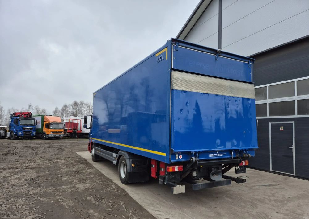 Mercedes-Benz Atego 1330 Euro 6 - Skříňový nákladní auto: obrázok 4 Mercedes-Benz Atego 1330 Euro 6 - Skříňový nákladní auto: obrázok 4