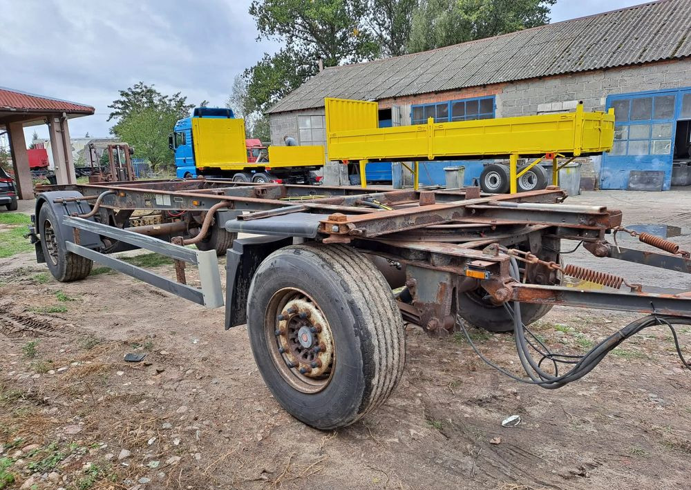 Schmitz Cargobull Przyczepa Schmitz BDF - Príves preprava kontajnerov/ Výmenná nadstavba: obrázok 4 Schmitz Cargobull Przyczepa Schmitz BDF - Príves preprava kontajnerov/ Výmenná nadstavba: obrázok 4