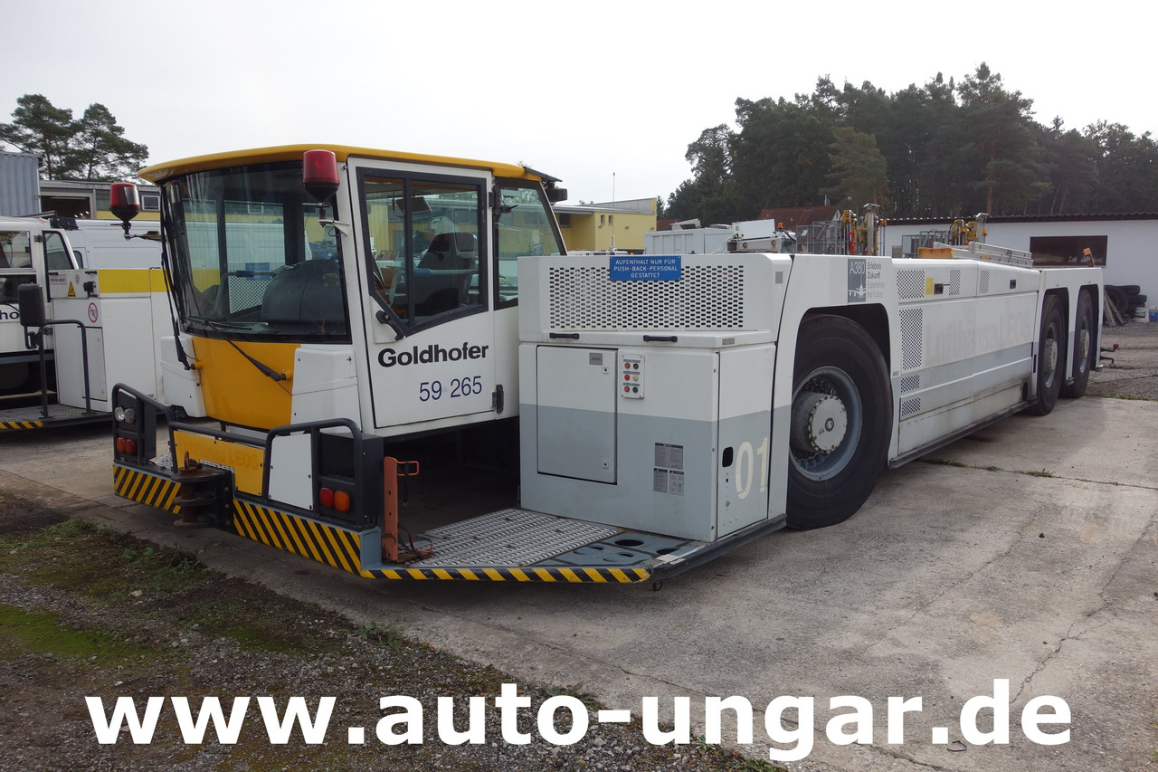 Goldhofer AST-1X 1360 Allradlenkung 6x6 towbarless Pushback Airbus A380 Deutz TCD 2015 V08 - 1.360PS - Ťahač lietadiel: obrázok 3 Goldhofer AST-1X 1360 Allradlenkung 6x6 towbarless Pushback Airbus A380 Deutz TCD 2015 V08 - 1.360PS - Ťahač lietadiel: obrázok 3