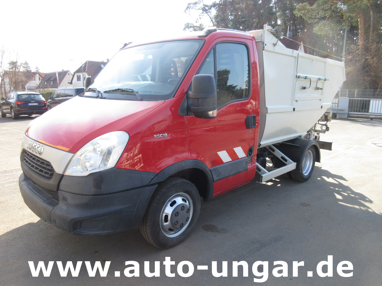 Iveco 35C13 TECNO URBIS 6 Müllwagen 3.500kg Micro BOM Mini Garbage Truck - Auto na odvoz odpadu: obrázok 3 Iveco 35C13 TECNO URBIS 6 Müllwagen 3.500kg Micro BOM Mini Garbage Truck - Auto na odvoz odpadu: obrázok 3