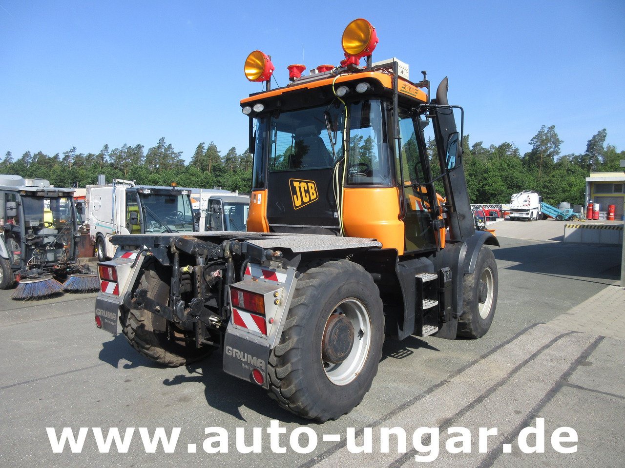 JCB Landpower Fastrac HMV 3200 Bj. 2009 80km/h 4x4 2x PTO 195PS - Traktor: obrázok 2 JCB Landpower Fastrac HMV 3200 Bj. 2009 80km/h 4x4 2x PTO 195PS - Traktor: obrázok 2