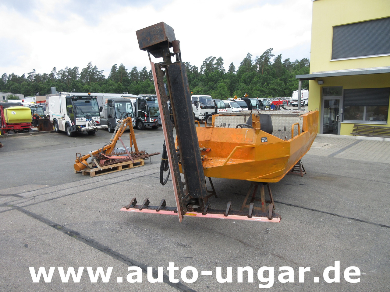 Gödde Mähboot O 420 T-Mähbalken + Seitenmäher Aquatic Weed Harvester - Komunálne/ Špeciálne stroje: obrázok 1 Gödde Mähboot O 420 T-Mähbalken + Seitenmäher Aquatic Weed Harvester - Komunálne/ Špeciálne stroje: obrázok 1