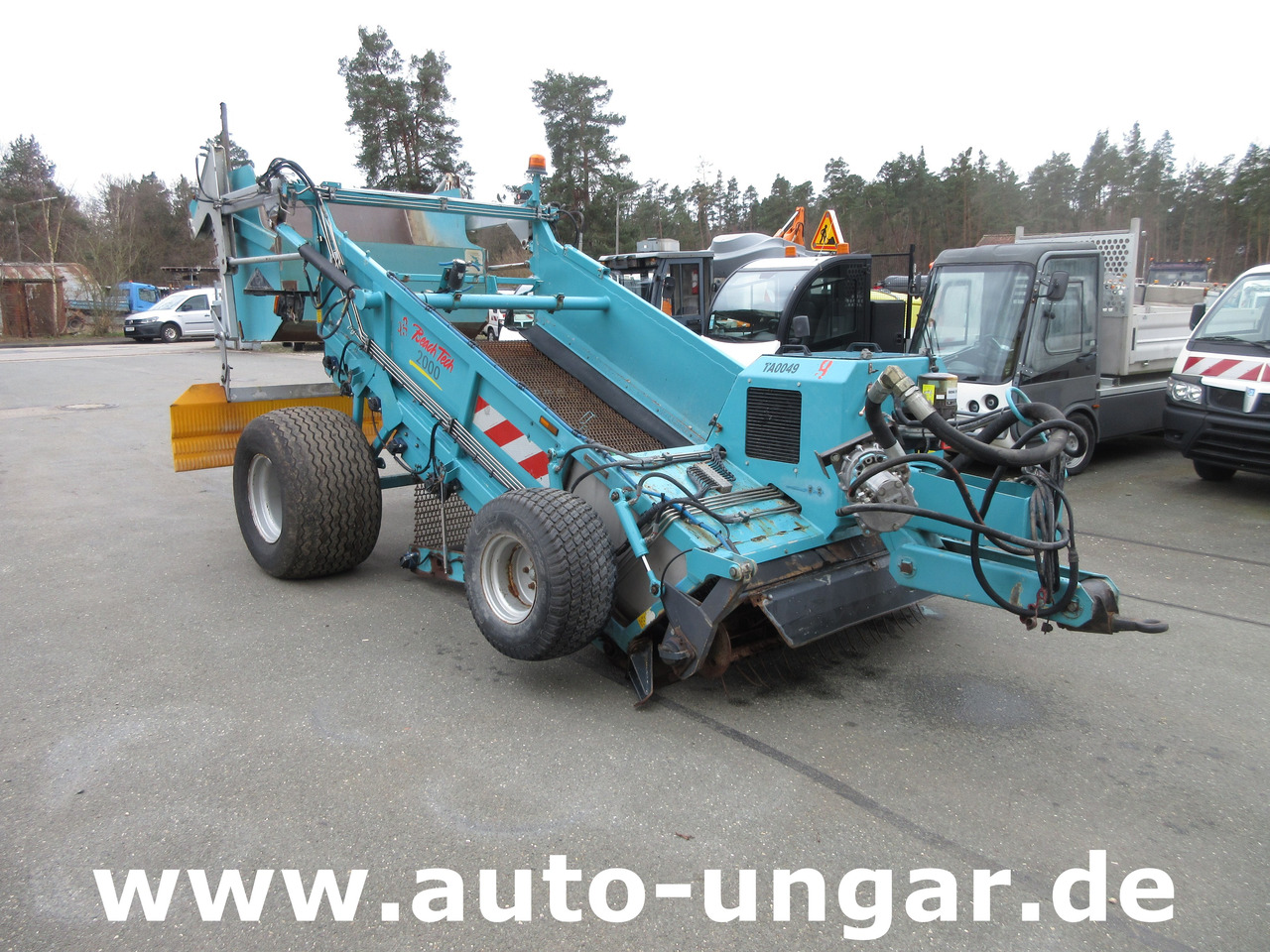 Kässbohrer BeachTech 2000 Strandreiniger Beachcleaner Nettoyeur Cribleuse de Plage - Komunálne/ Špeciálne stroje: obrázok 1 Kässbohrer BeachTech 2000 Strandreiniger Beachcleaner Nettoyeur Cribleuse de Plage - Komunálne/ Špeciálne stroje: obrázok 1