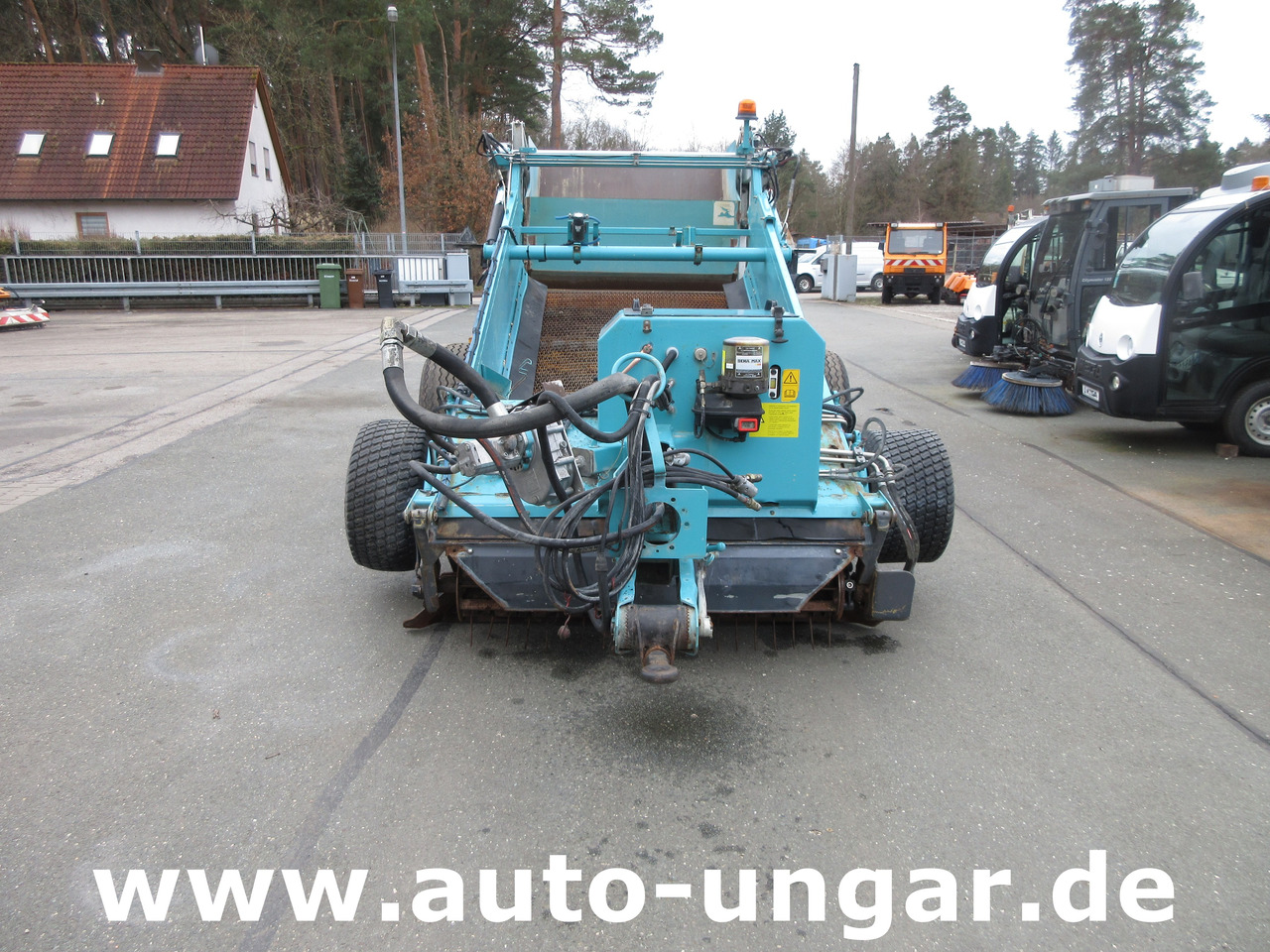 Kässbohrer BeachTech 2000 Strandreiniger Beachcleaner Nettoyeur Cribleuse de Plage - Komunálne/ Špeciálne stroje: obrázok 2 Kässbohrer BeachTech 2000 Strandreiniger Beachcleaner Nettoyeur Cribleuse de Plage - Komunálne/ Špeciálne stroje: obrázok 2