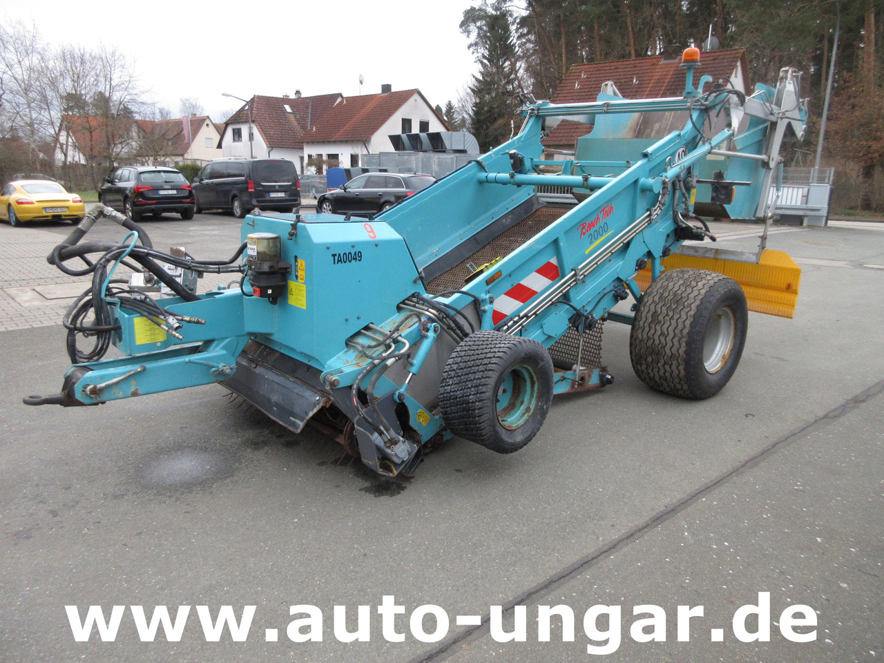 Kässbohrer BeachTech 2000 Strandreiniger Beachcleaner Nettoyeur Cribleuse de Plage - Komunálne/ Špeciálne stroje: obrázok 3 Kässbohrer BeachTech 2000 Strandreiniger Beachcleaner Nettoyeur Cribleuse de Plage - Komunálne/ Špeciálne stroje: obrázok 3