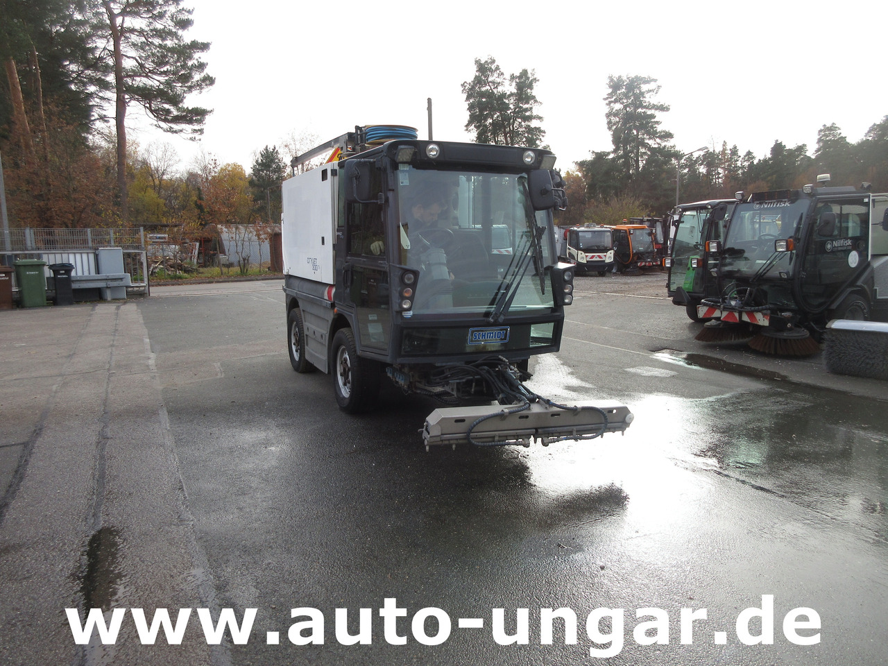 Schmidt CityJet 3000 Swingo + Cargy Schwemmfahrzeug aus 2018 80bar 3000l - Komunálne/ Špeciálne stroje: obrázok 3 Schmidt CityJet 3000 Swingo + Cargy Schwemmfahrzeug aus 2018 80bar 3000l - Komunálne/ Špeciálne stroje: obrázok 3