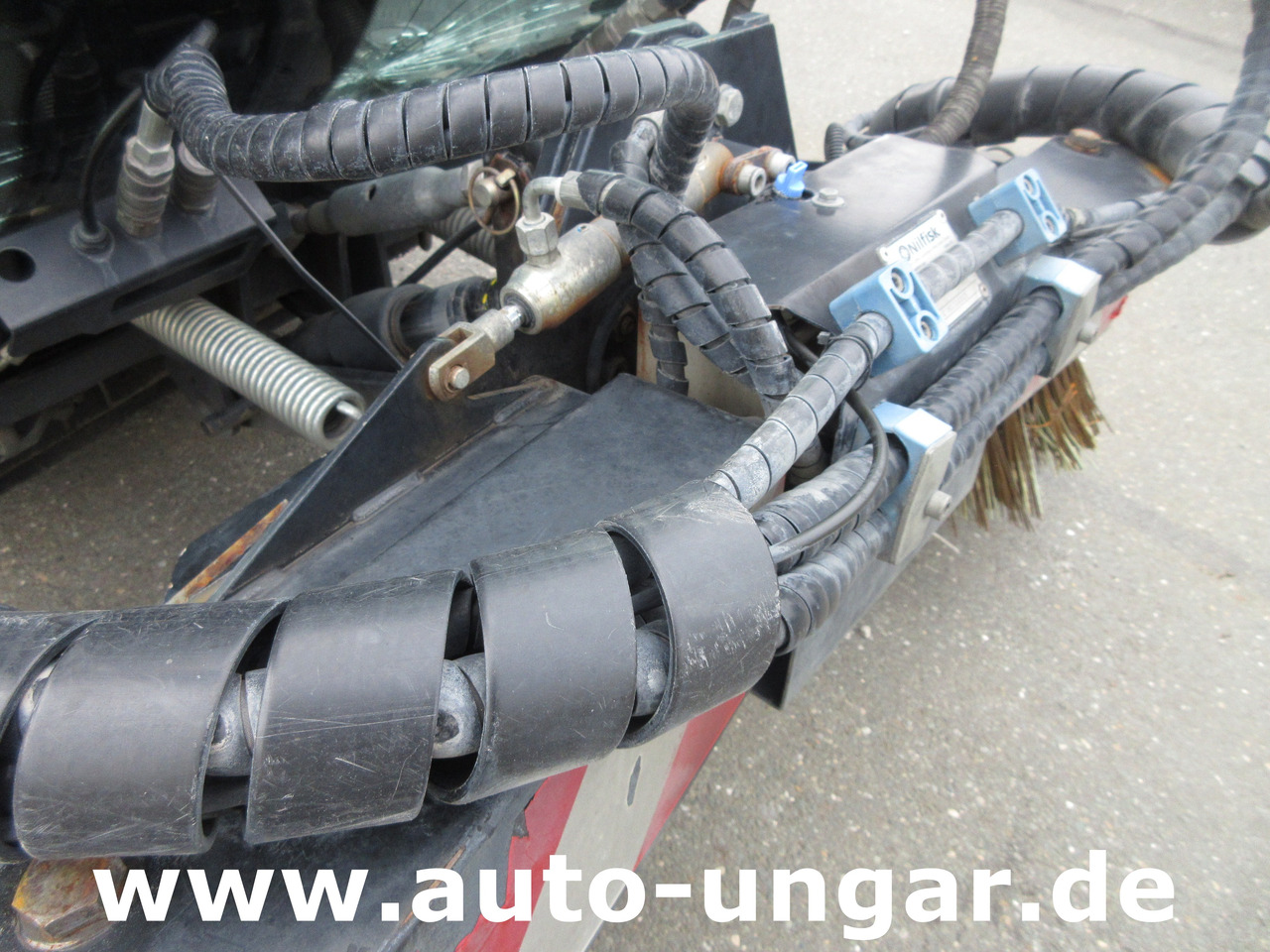 Nilfisk CR3500 CityRanger Schmidt Flexigo Multigo 4x4 Kehrmaschine Geräteträger - Zametacie vozidlo: obrázok 5 Nilfisk CR3500 CityRanger Schmidt Flexigo Multigo 4x4 Kehrmaschine Geräteträger - Zametacie vozidlo: obrázok 5